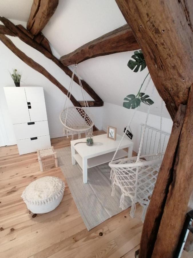 Hotier Des Fees Villa Andryes ภายนอก รูปภาพ